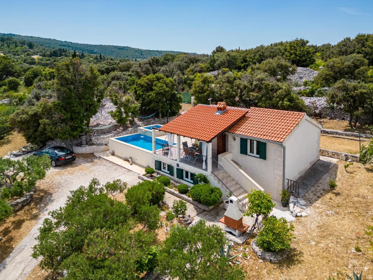 Villa Maria Škrip 외부 사진